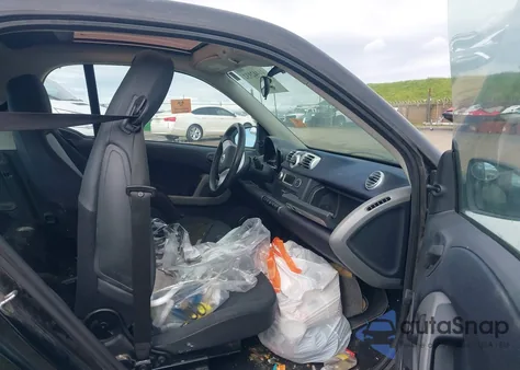 2015 Smart Fortwo Pure z USA, uszkodzony, nr VIN WMEEJ3BA2FK816569